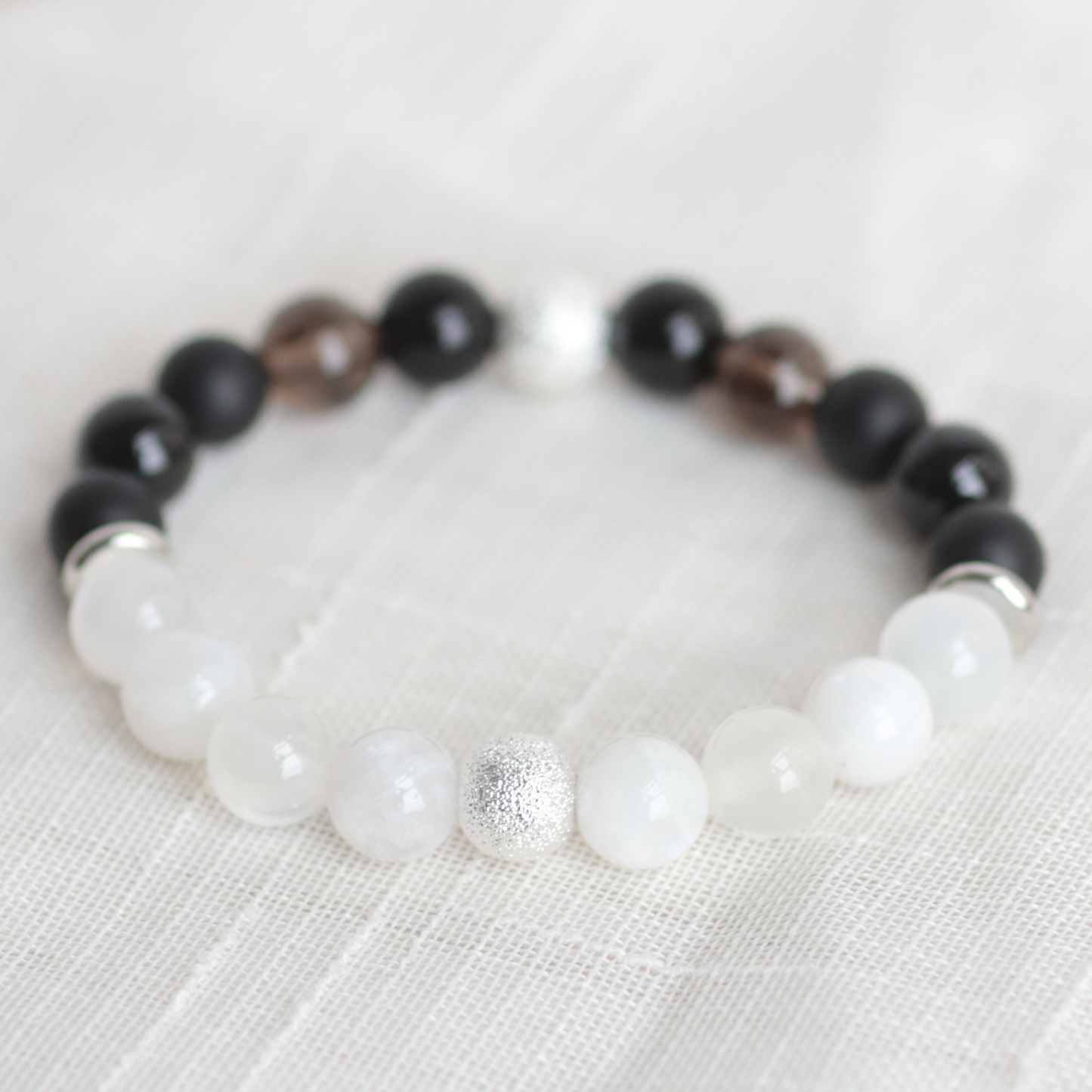 HEALING & PROTECTION | Crystal Bracelet | Onyx & Moonstone
