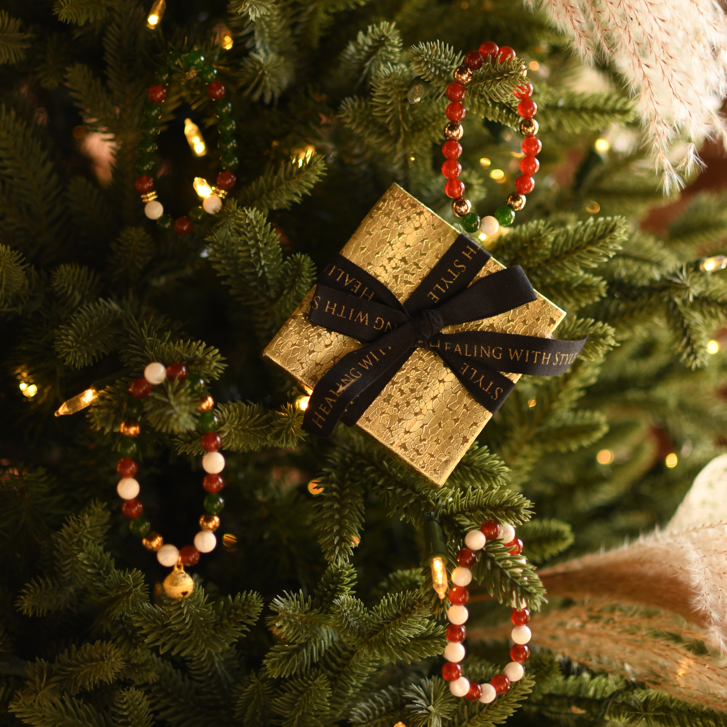 JOLLY | Crystal Bracelet | Red Agate & Hematite