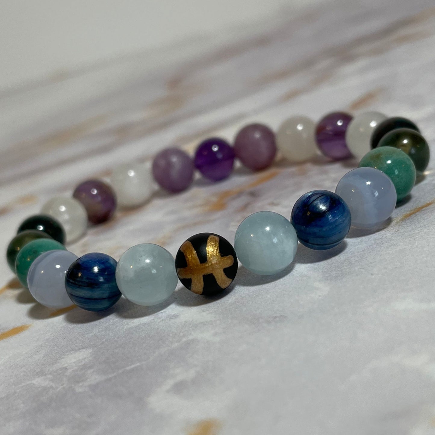 ♓︎ PISCES Zodiac | Crystal Bracelet