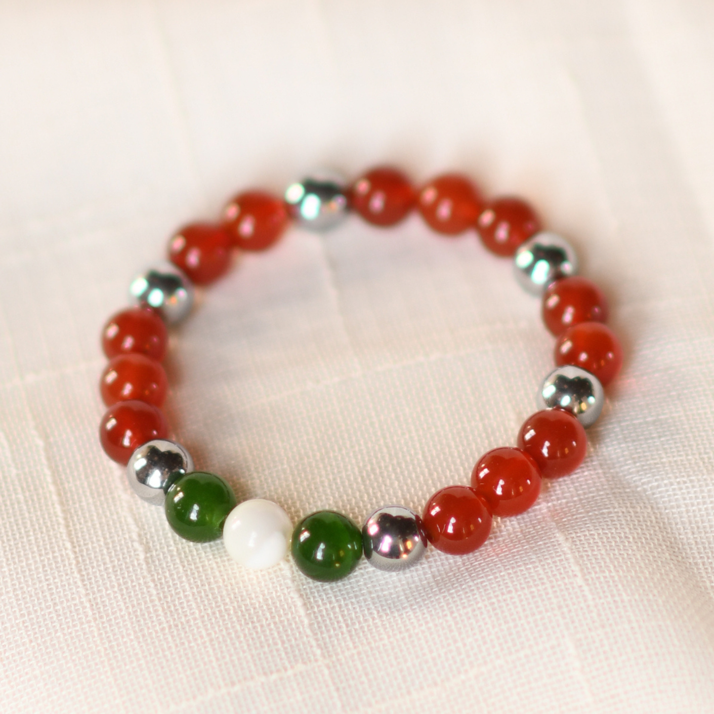 JOLLY | Crystal Bracelet | Red Agate & Hematite