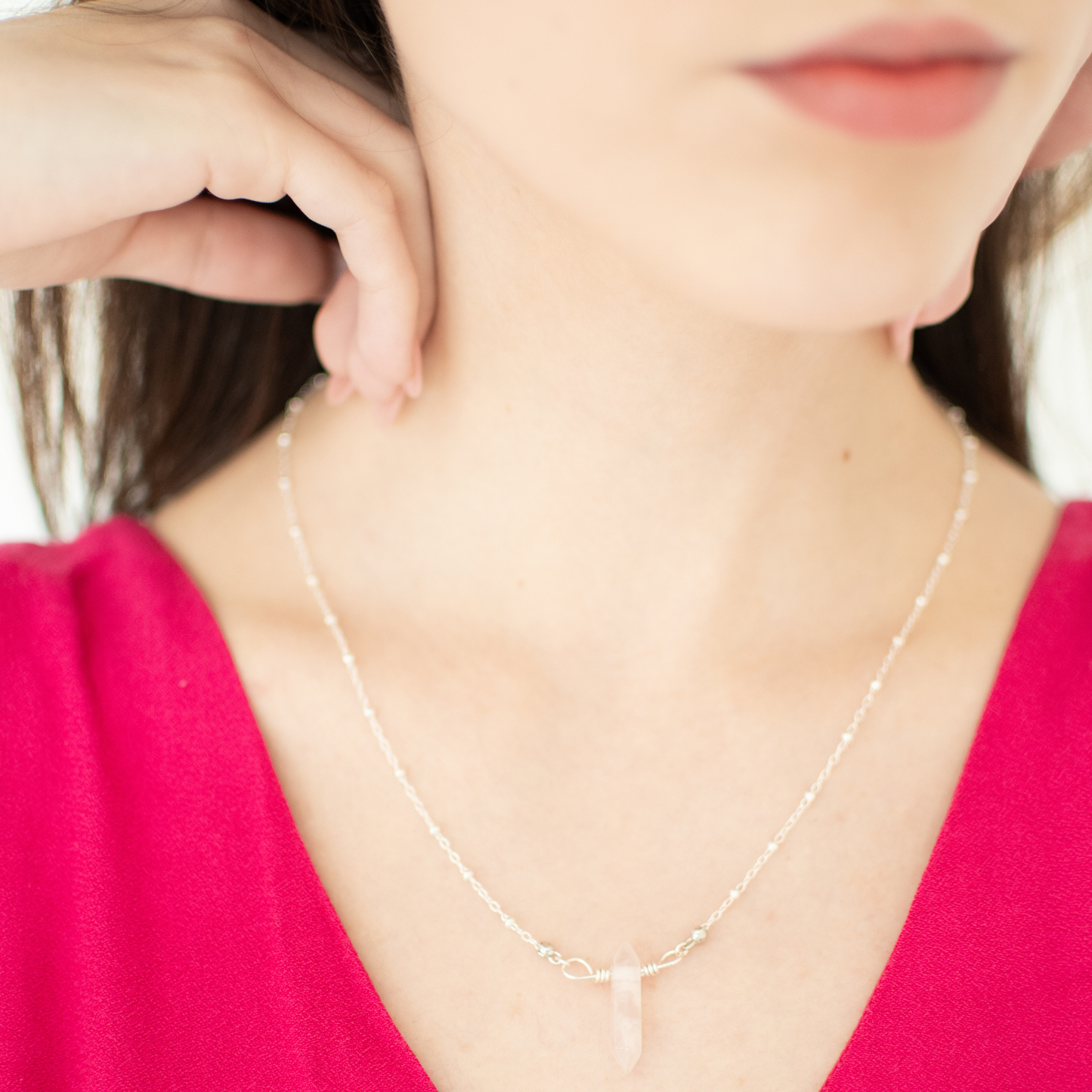 DAINTY POINT | Crystal Necklace
